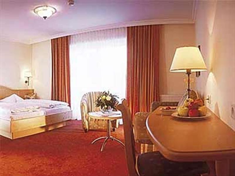 Hotel Elisabeth Fügen Exterior foto
