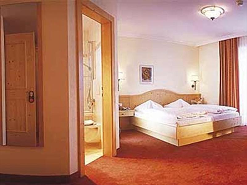 Hotel Elisabeth Fügen Exterior foto